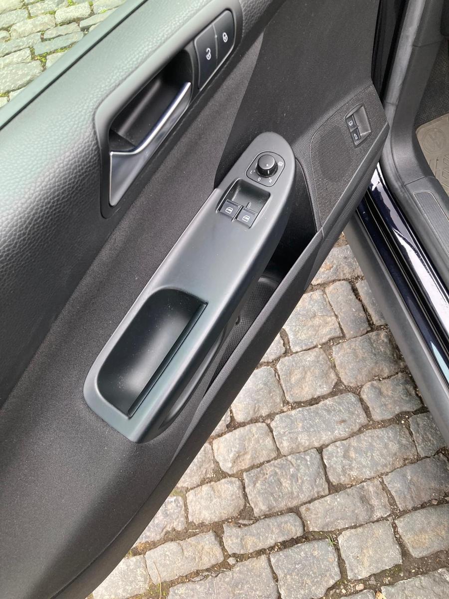 Volkswagen Passat 2010 — photo 10