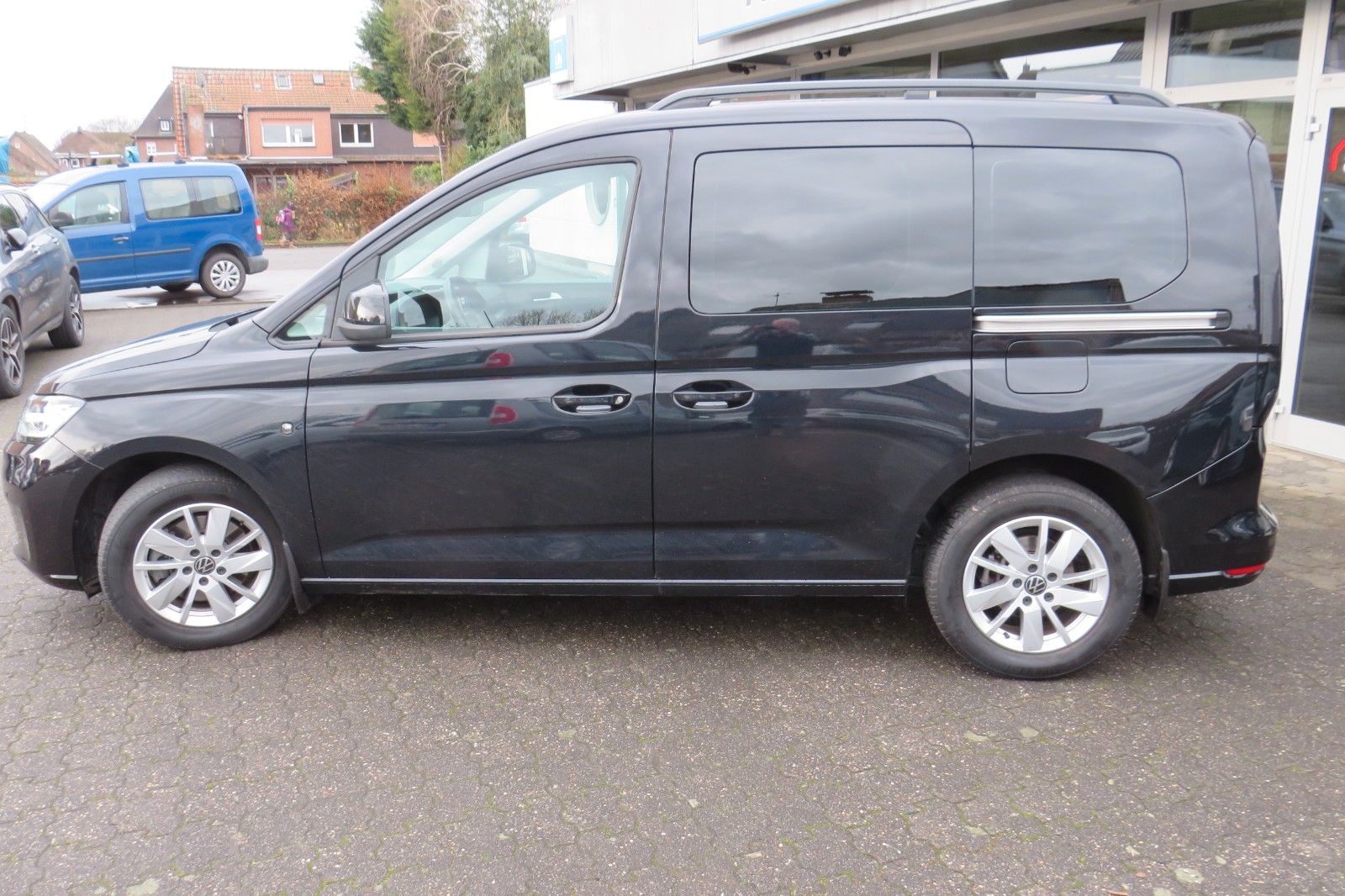 Fahrzeugabbildung Volkswagen Caddy Life DSG NAVI PDC SITZHEI. 1.H NEUES MODEL