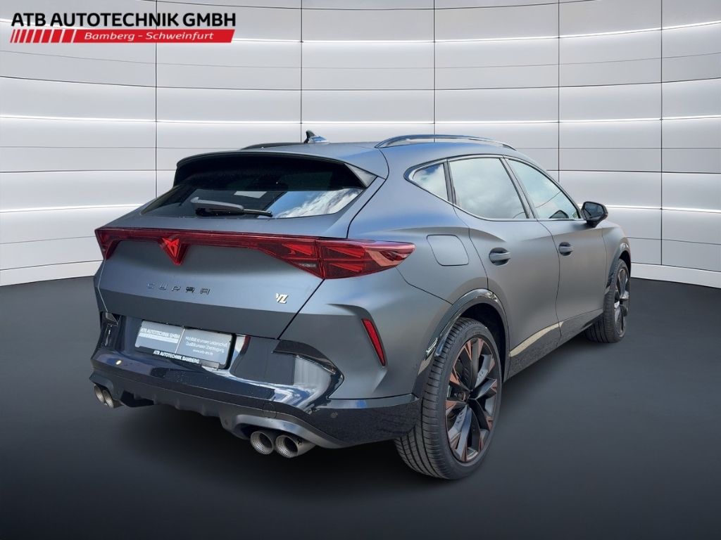 Fahrzeugabbildung CUPRA Formentor VZ 2.0 EXTREME MATT AKRAPOVIC MATRIX