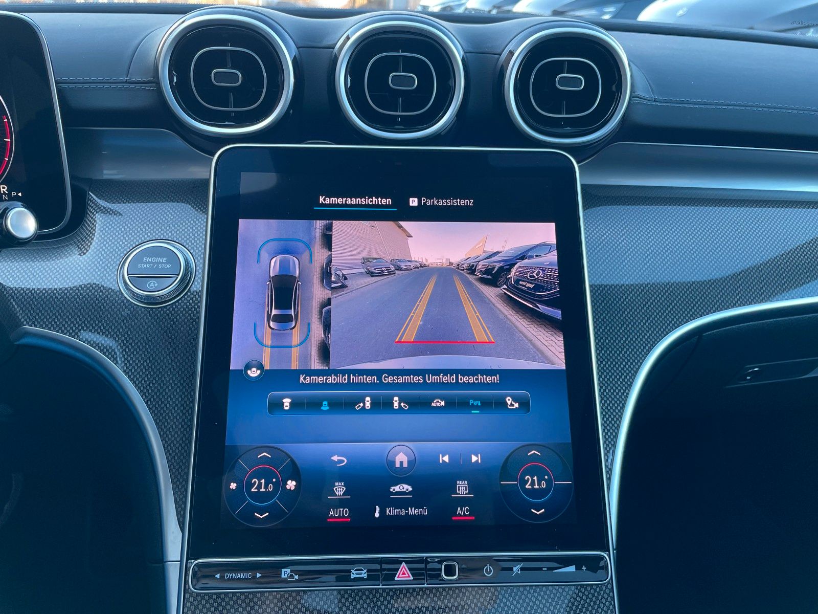 Fahrzeugabbildung Mercedes-Benz C 300 4M AMG Burm+Memory+Digital+Pano+360°+Distr