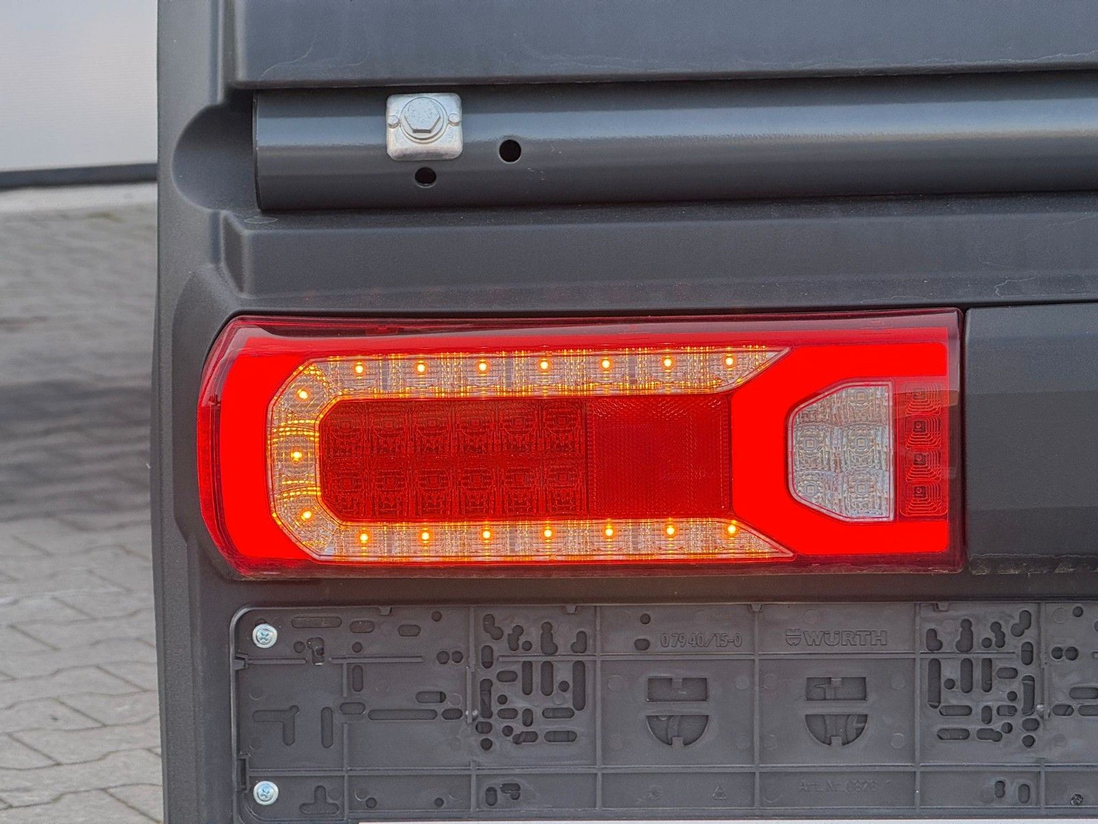 Fahrzeugabbildung Mercedes-Benz Actros 1848 L LS BigSpace mit ADR