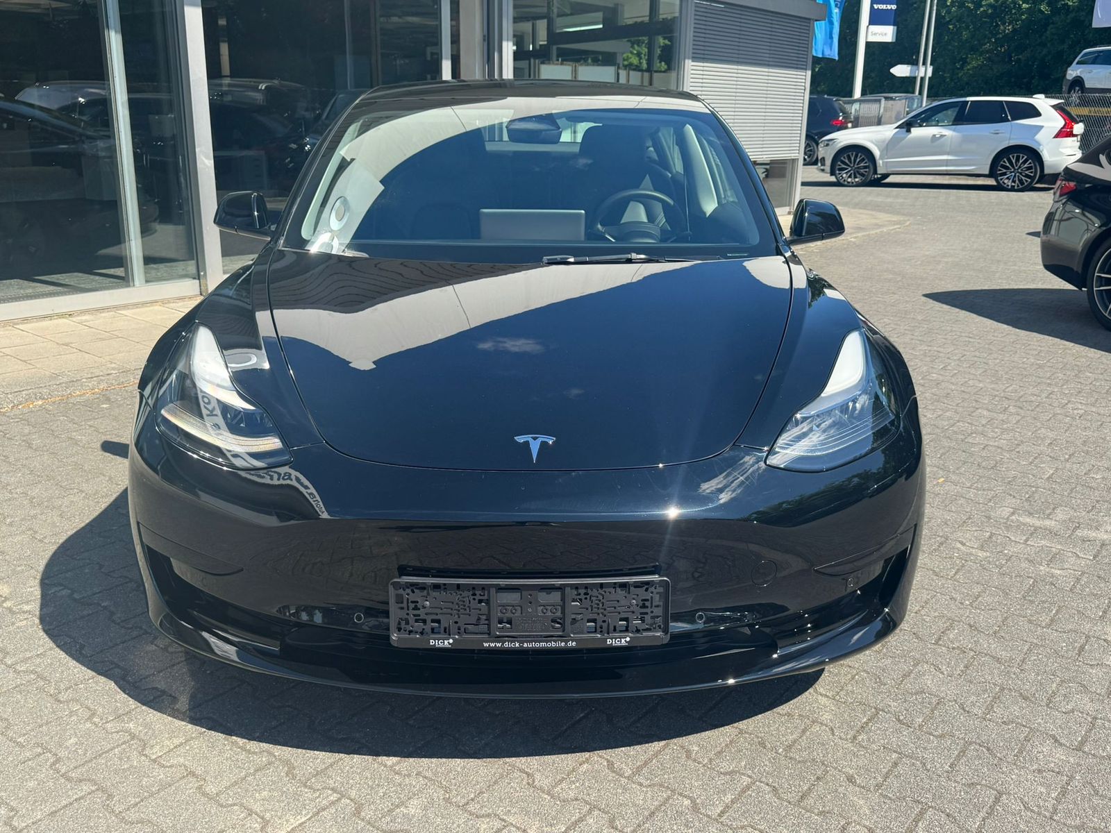 Fahrzeugabbildung Tesla Model 3 RWD PANO+LED+NAVI+SHZ+KAMERA+ACC+WP