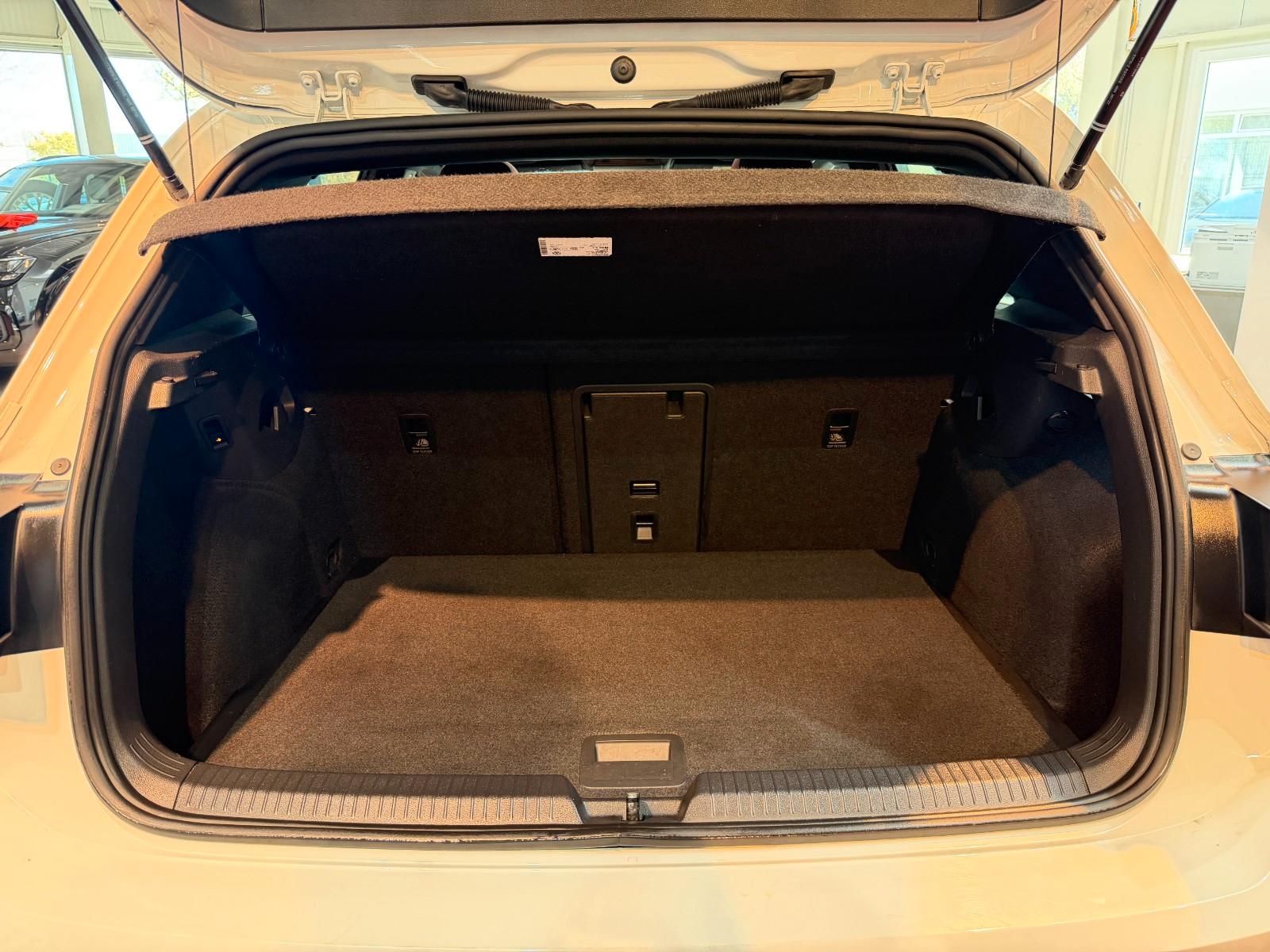 Volkswagen Golf 2.0 TSI DSG GTI *LED*Virtual*Navi*Pano*AHK*, миниатюра 5