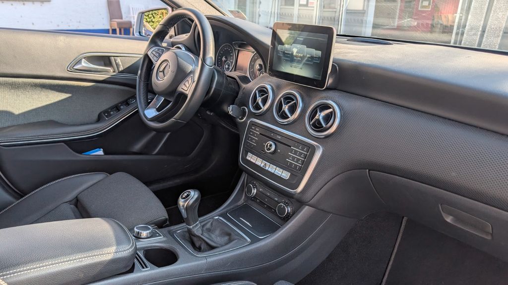 Image of Mercedes-Benz A 180