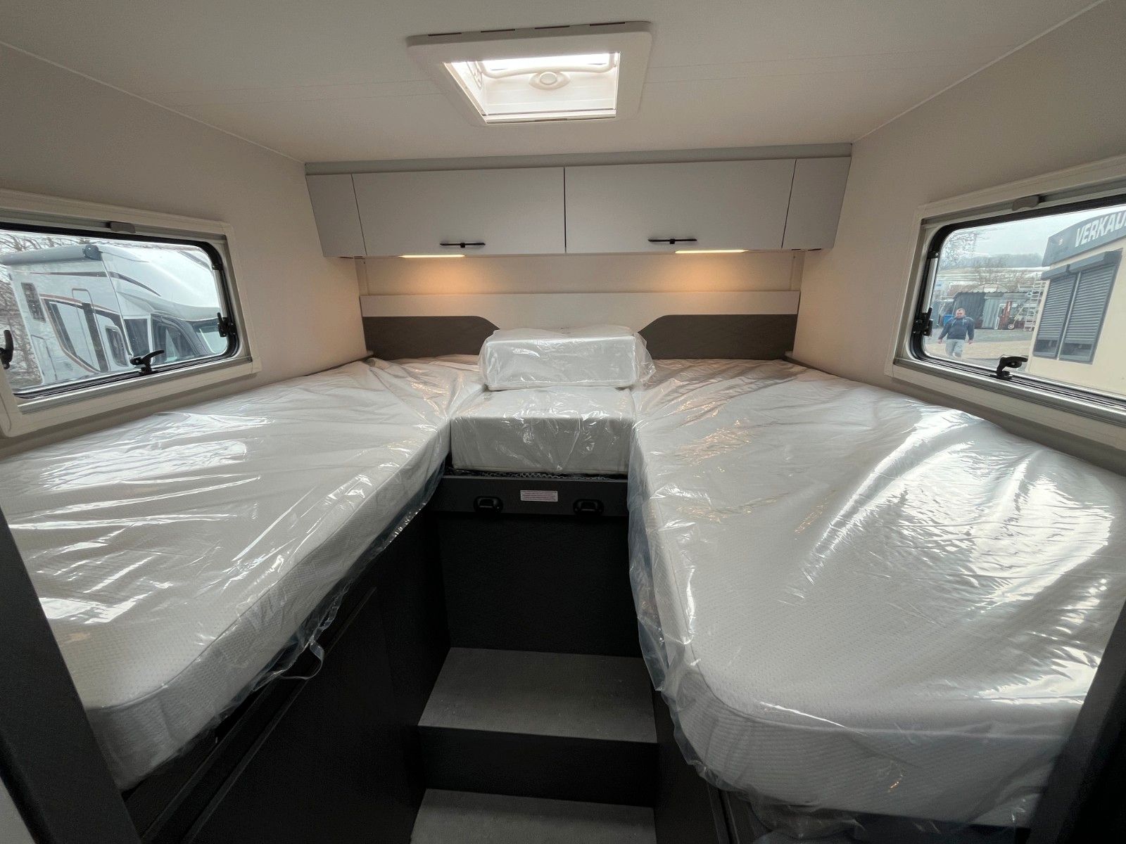 Fahrzeugabbildung Etrusco T 6.9 SBC *Hubbett*iConic*Komfort Plus*