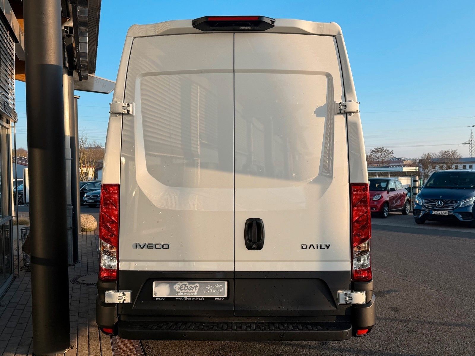 Fahrzeugabbildung Iveco Daily 35S18 HA8 *R4.100mm*Automatik*Kamera*ACC*