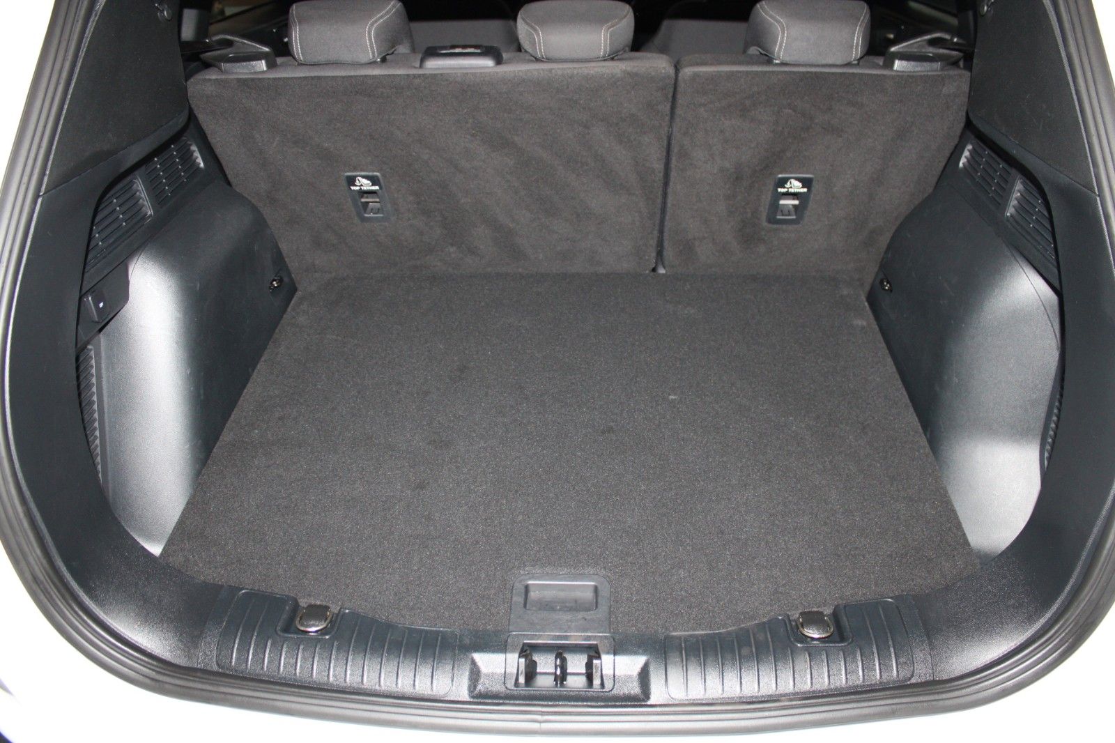 Fahrzeugabbildung Ford Kuga PHEV Aut. Titanium AHK NAVI WinterPaket