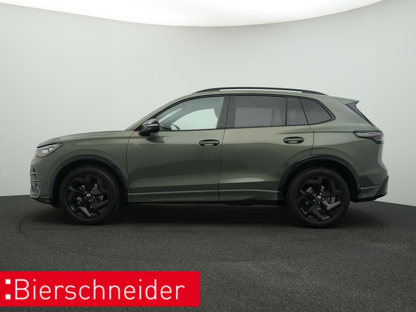 Volkswagen Tiguan 1.5 eTSI DSG R line Black Style AHK ALU N imagem 3