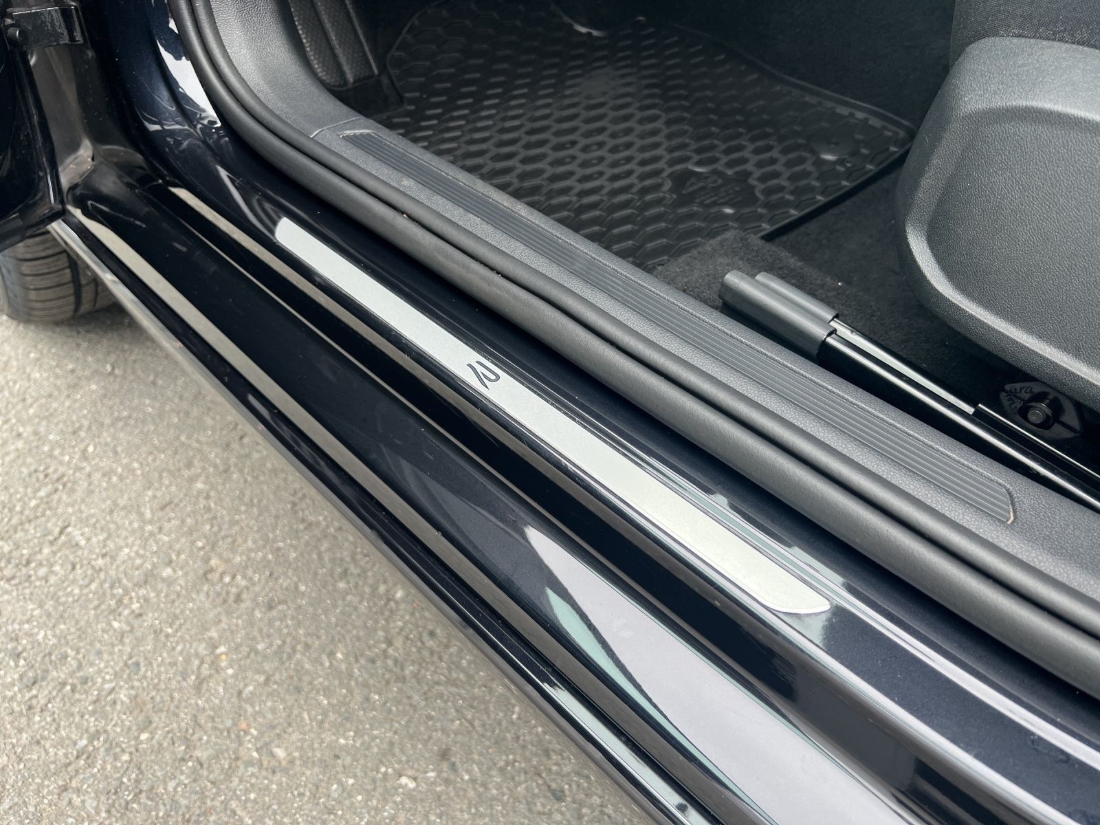 Taigo R-Line 1.5 TSI DSG Navi*Kamera*ACC