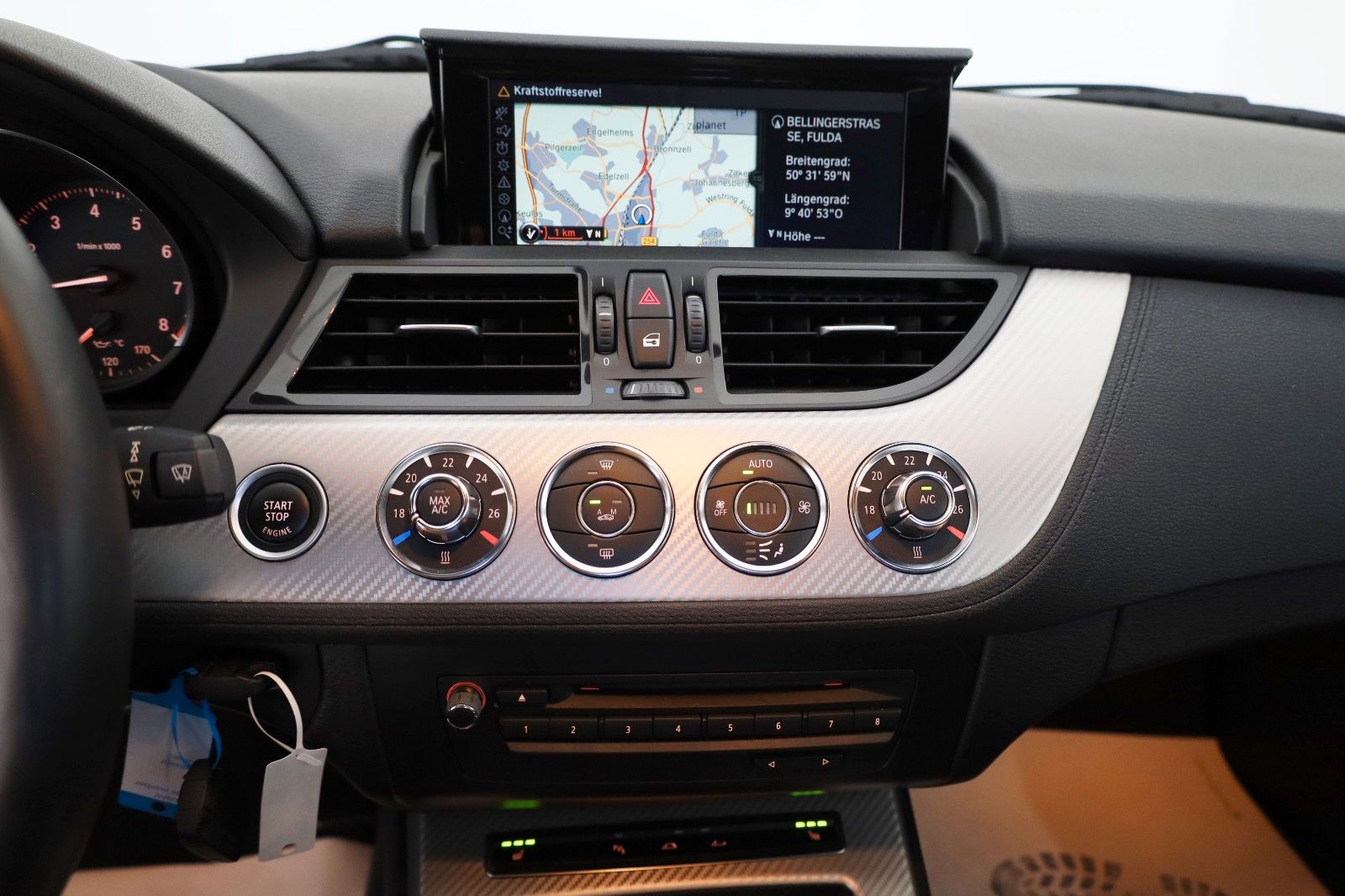 Fahrzeugabbildung BMW Z4 20iA sDrive Roadster M Sport Leder,Navi,Xenon