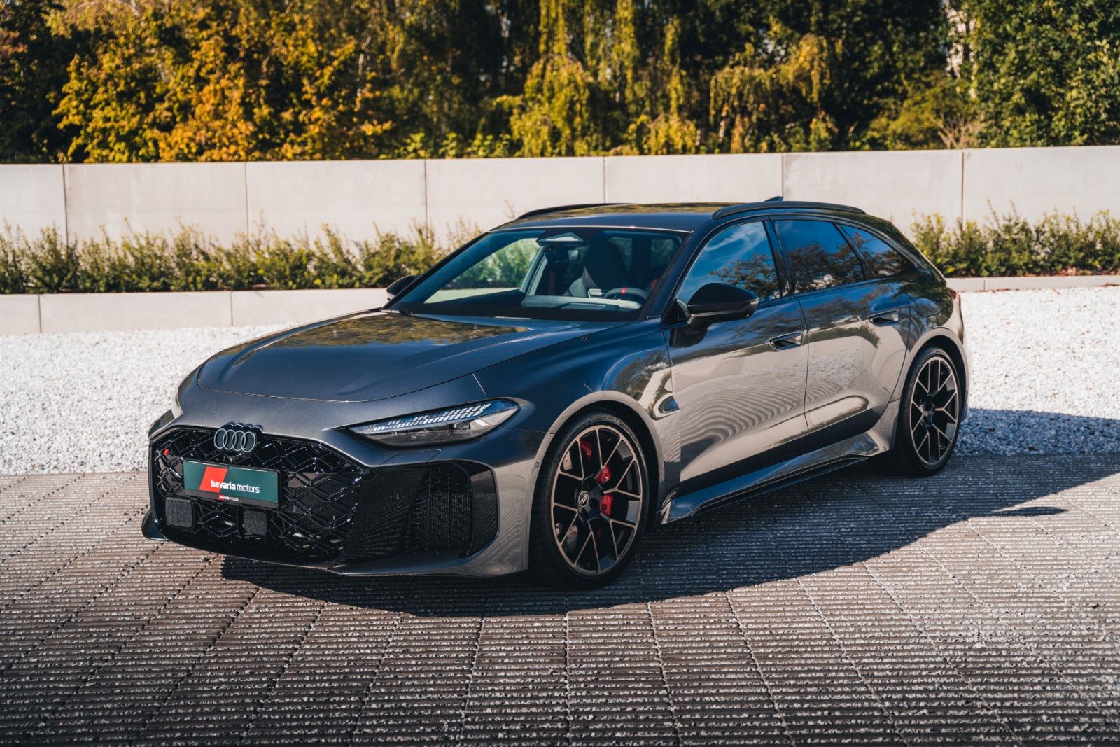 Audi RS5 Avant Quattro / Daytona Grey Pearlescent imagem 3