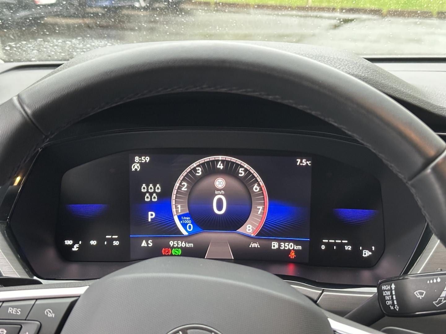 Fahrzeugabbildung Volkswagen Touran Comfortline 1.5 TSI-DSG,7-Sitzer,AHK,Navi