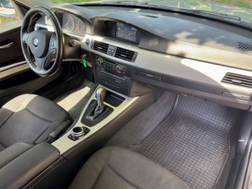 BMW 320 - 12