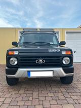 Lada Urban 4x4 - Lada Urban