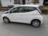 Toyota Aygo (X) 1,0-l-VVT-i x-play x-play - gebrauchte Toyota Aygo (X) aus dem Jahr 2017