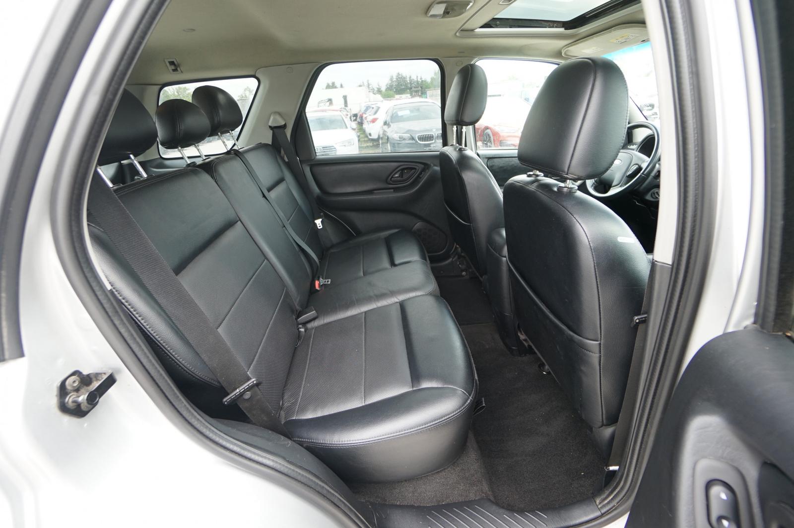Ford Maverick 2005 — photo 20