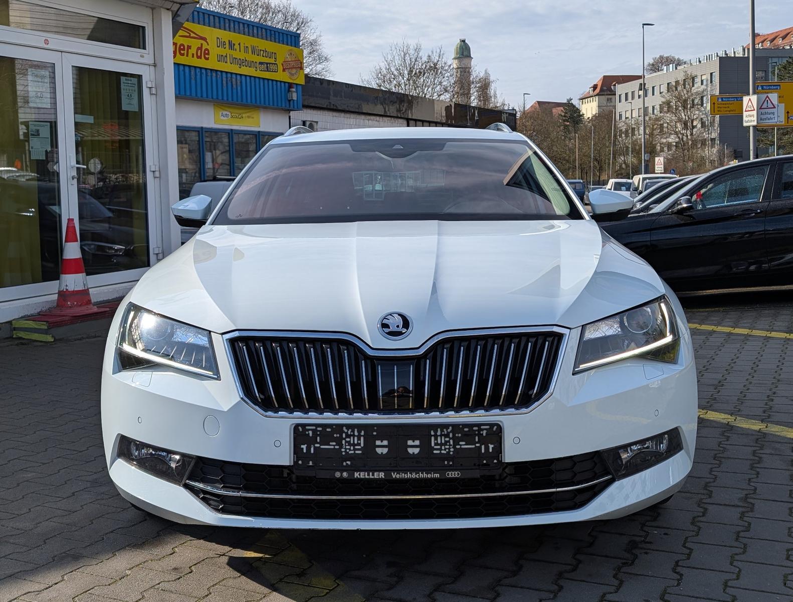 Skoda Superb 2.0 4x4 Com.Laurin&Klement*ACC*AHK*SH*SBL