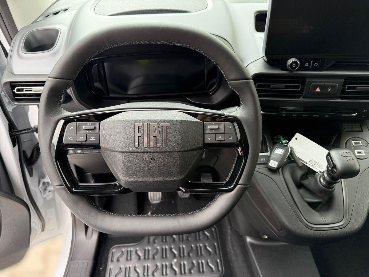 Fahrzeugabbildung Fiat Doblo L2 Kombi 102 MT6