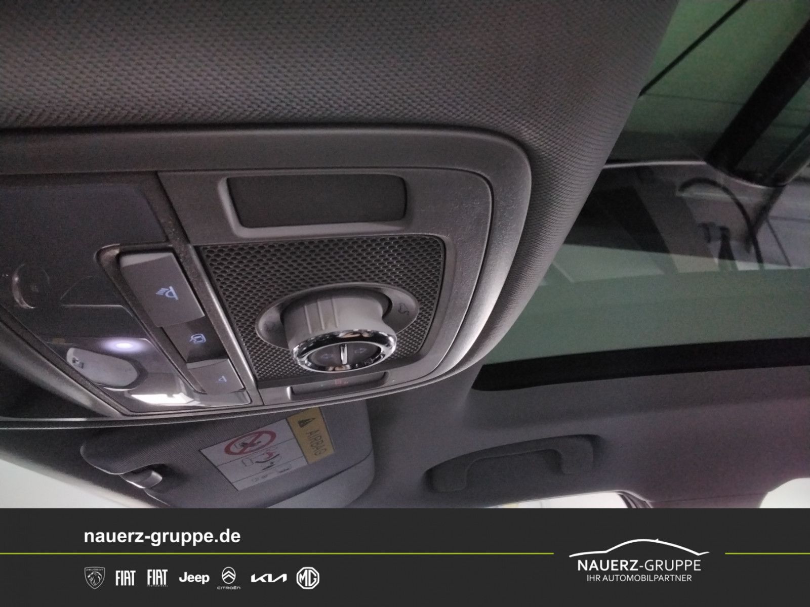 Fahrzeugabbildung MG ZS EV Luxury