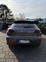 Porsche Macan S Diesel S - Porsche Macan Gebrauchtwagen in Köln