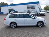 Volkswagen Golf VII Variant Comfortline Navi Allwetter PDC - Kombis bis 10.000 Euro