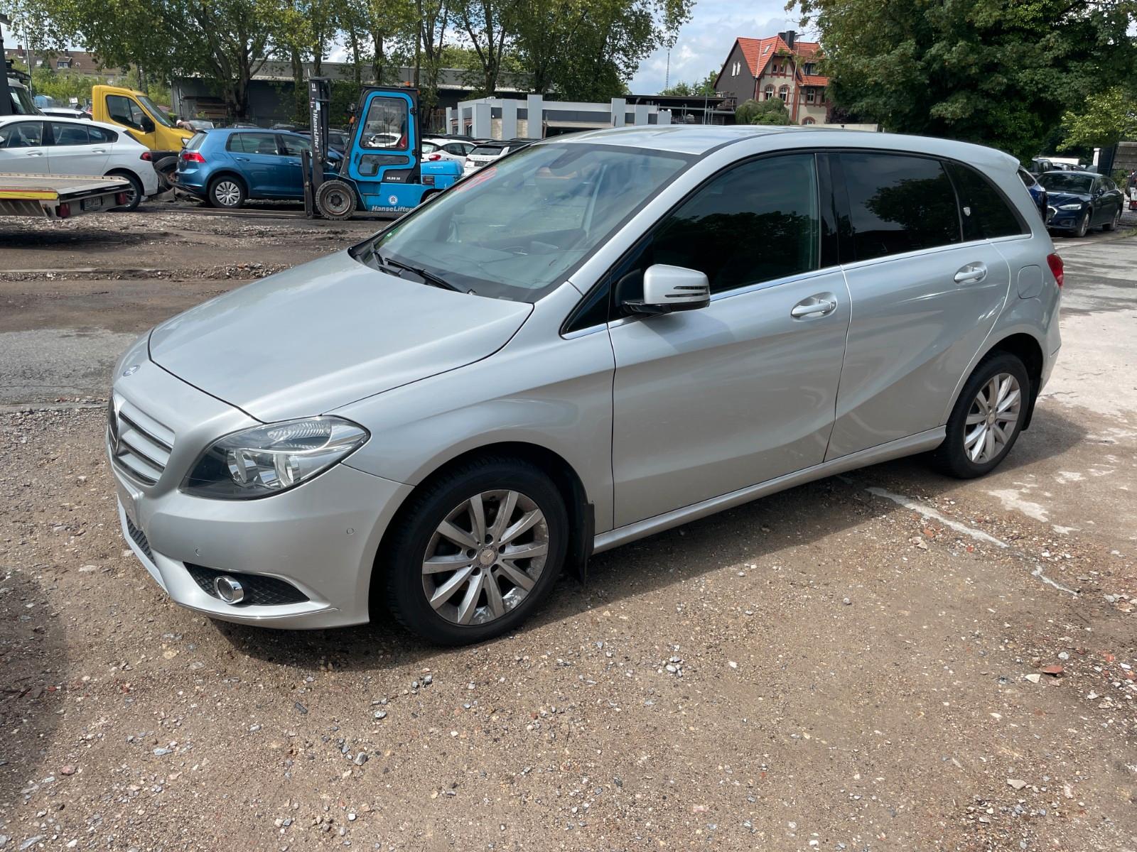 Mercedes-Benz B 180   1,6.