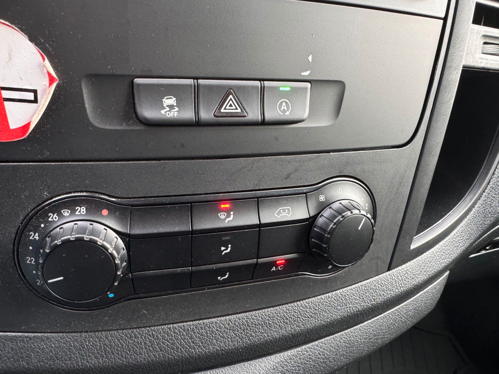 Fahrzeugabbildung Mercedes-Benz Vito 116 CDI Klima Kamera Audio40