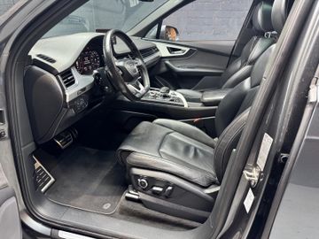Audi Q7 - 12