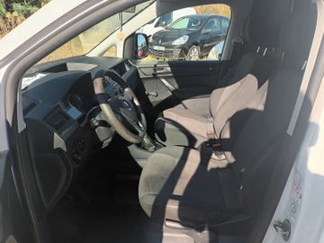 Volkswagen Caddy - 9