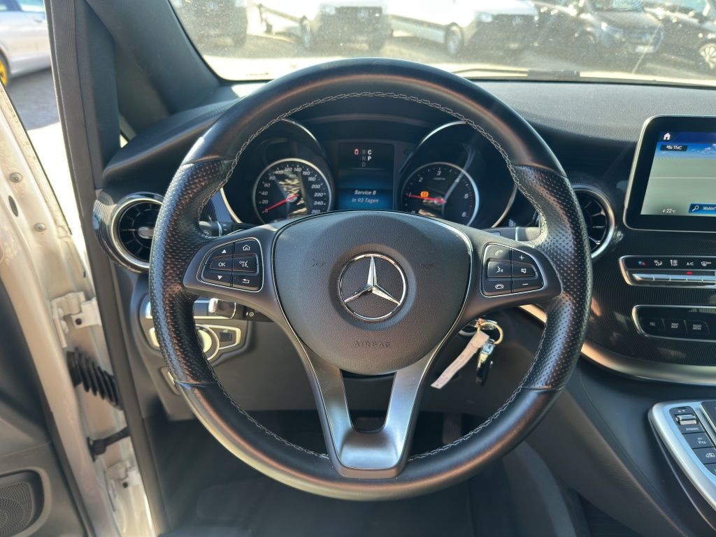 Fahrzeugabbildung Mercedes-Benz V 250 d 4MATIC EDITION Kompakt AHK*Navi*KeyLess