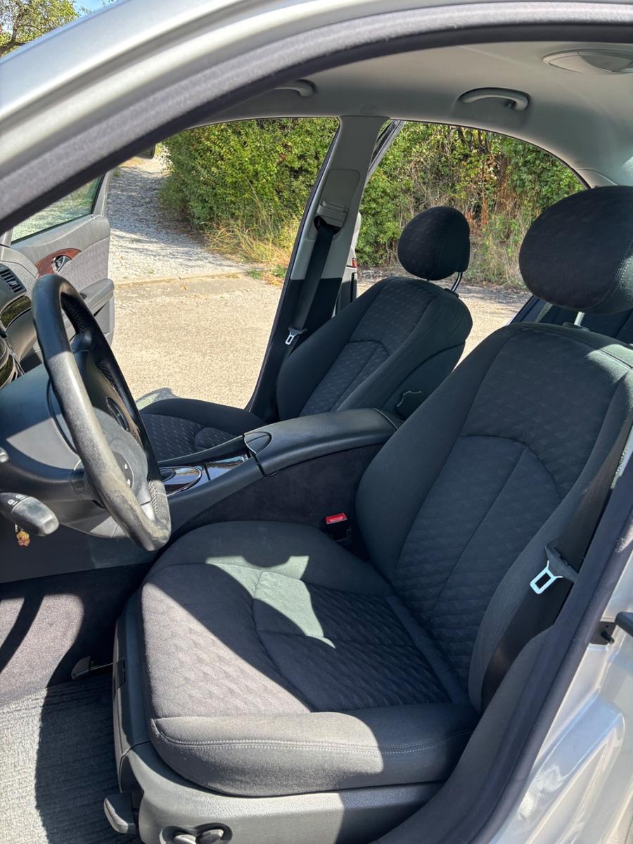 Mercedes-Benz E 220 CDI W211