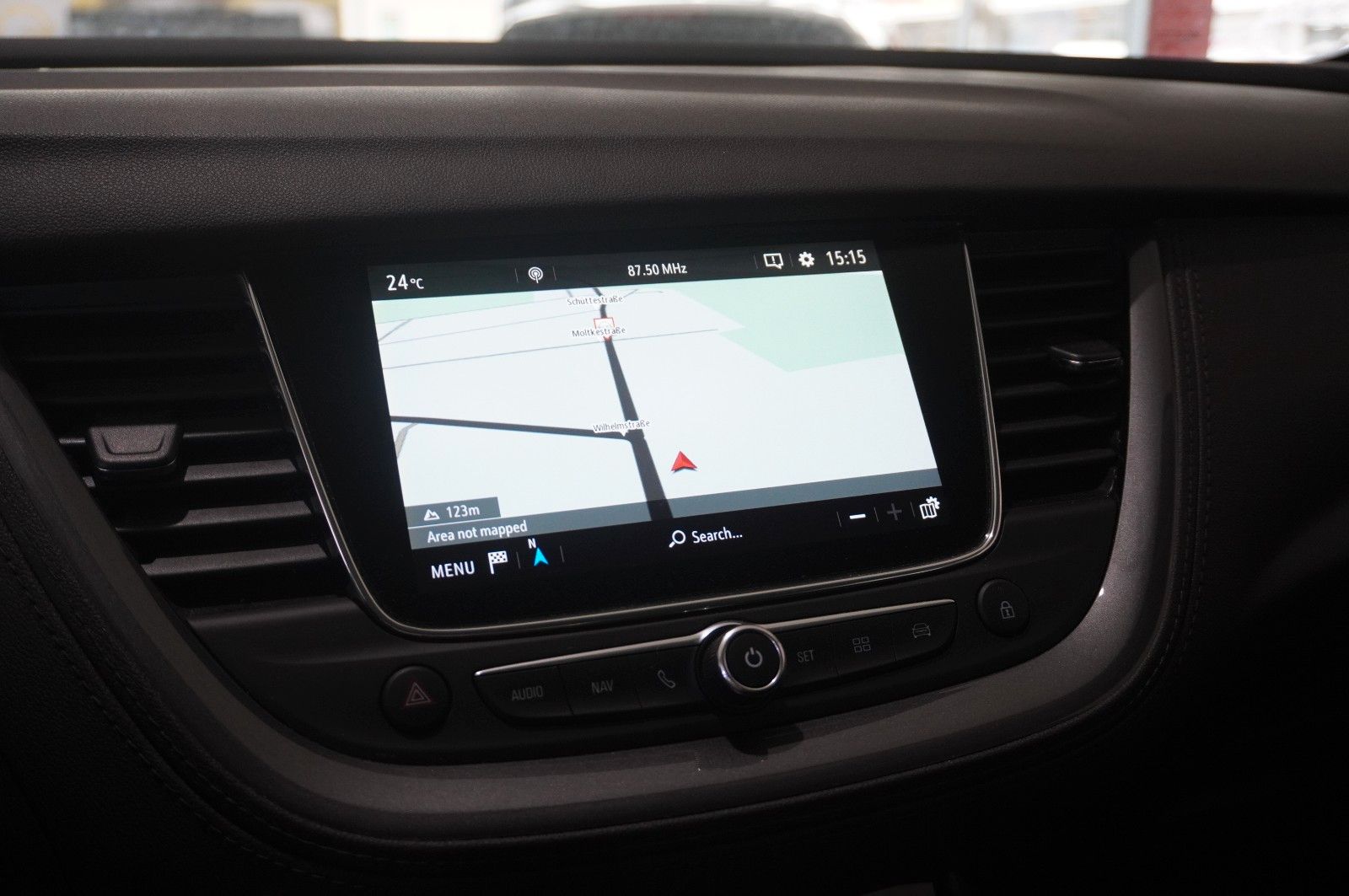 Fahrzeugabbildung Opel Grandland (X) 1.2T INNOV. NAVI/LED/KAMERA/SH/DAB