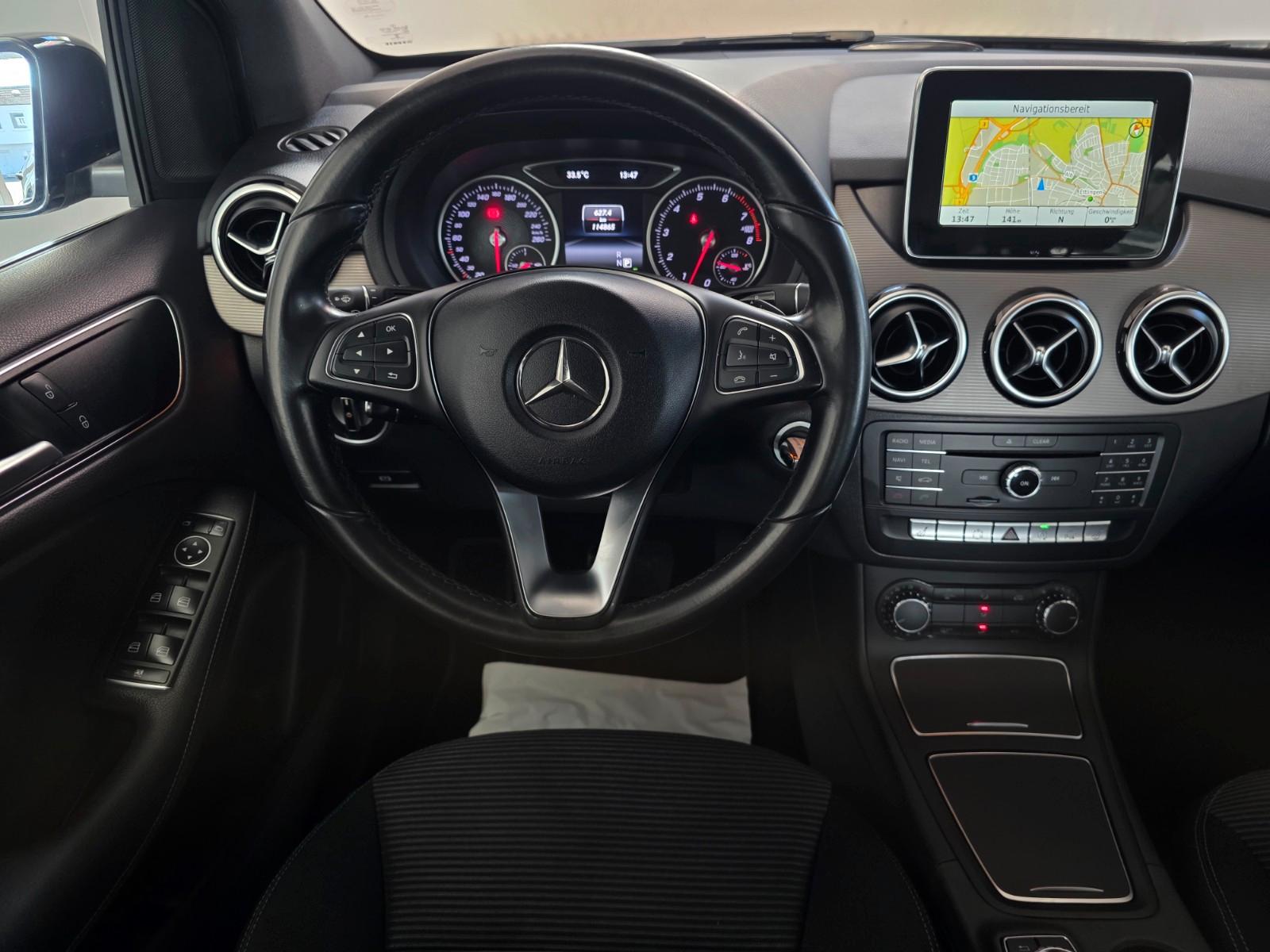 Mercedes-Benz STYLE B 180*AUTOMATIK*NAVI*BT*SHZ*SCHHFT*KLIMA*