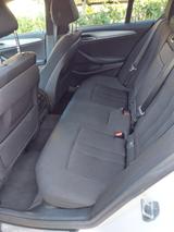BMW 520d A - - BMW 520 mit Diesel-Antrieb: Weiß, Limousine