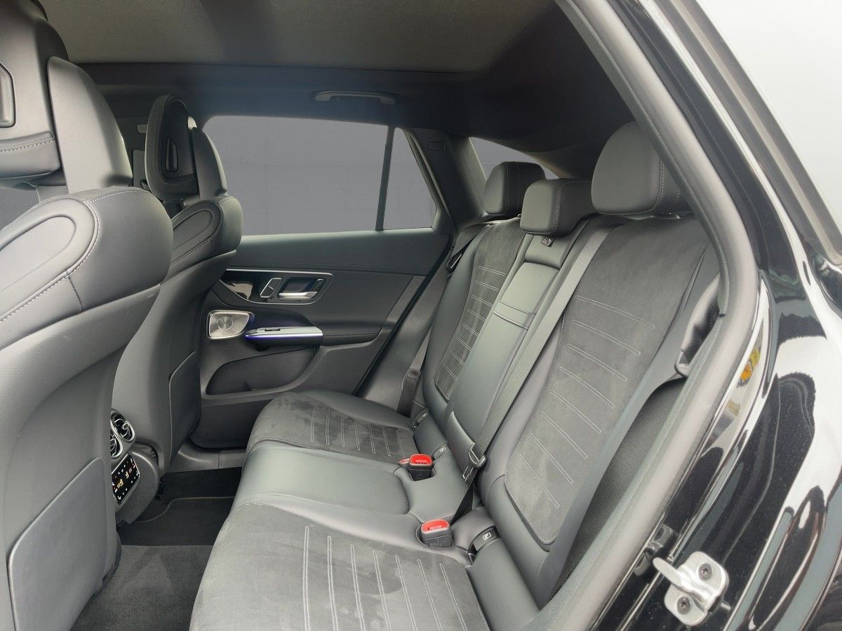 Fahrzeugabbildung Mercedes-Benz GLC 300 d 4M AMG/Night/Pano/360°/AHK