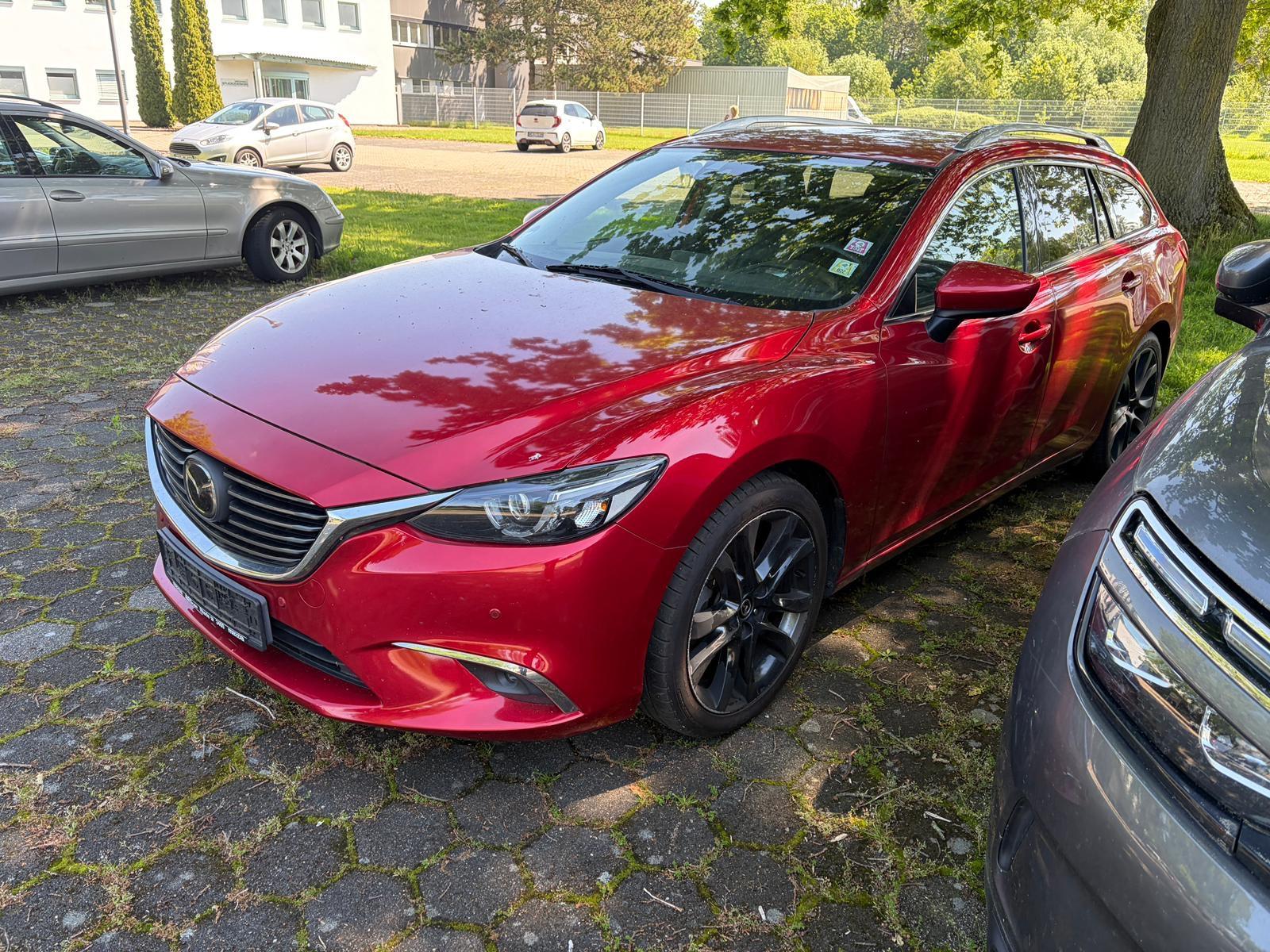 Mazda 6 Kombi Sports-Line AWD Leder Automatik  Voll