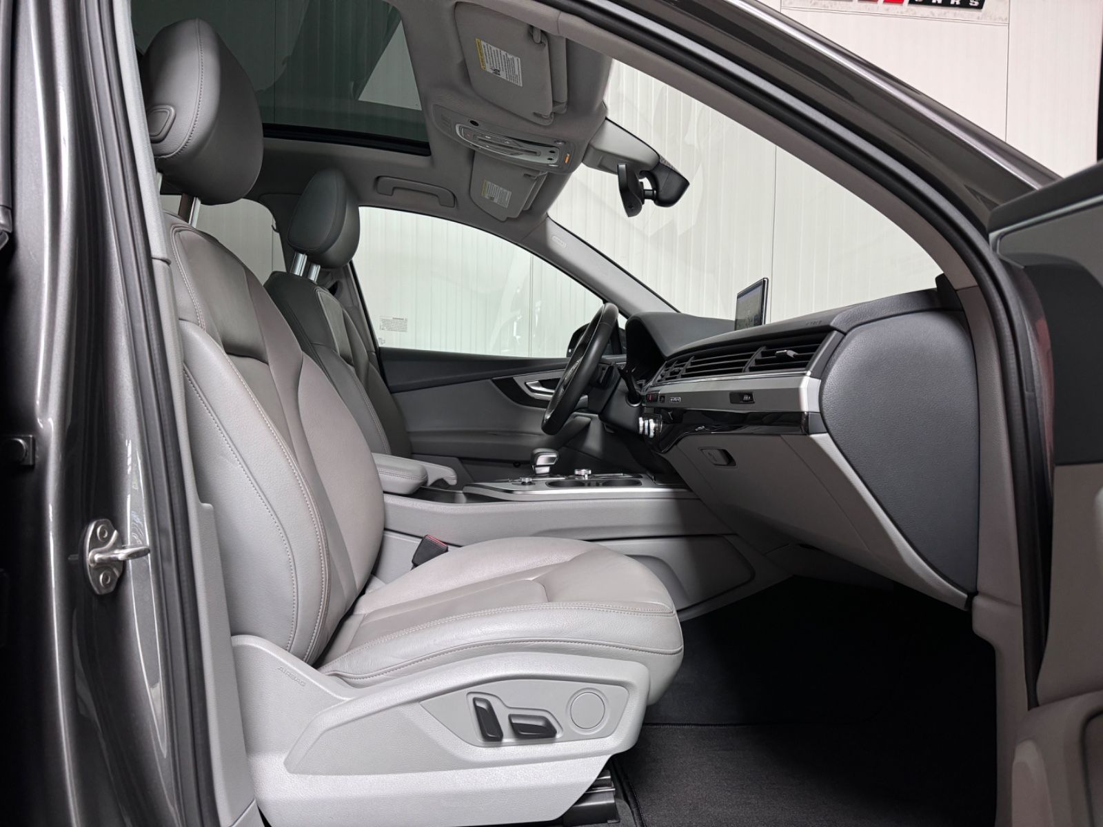 Fahrzeugabbildung Audi Q7 2.0 TFSI quattro/7 Sitz./Pano/R.Kamera