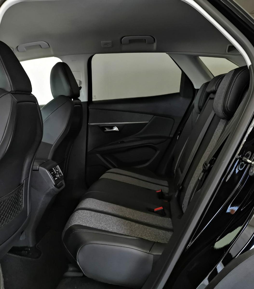 Peugeot 3008 Allure Aut.*Virtual*360°Ka*CarPlay*Navi*SHZ