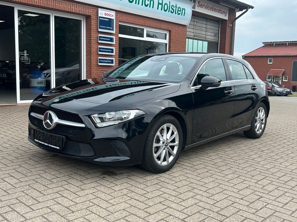 Image of Mercedes-Benz A 200