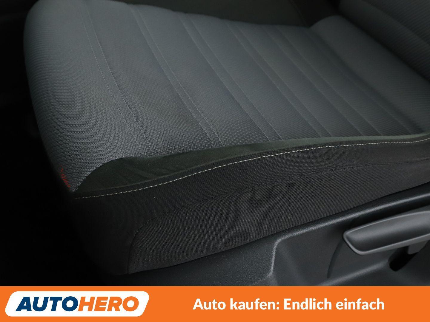 Volkswagen Touran 1.8 TSI Highline BMT Aut.*NAVI*LED*ACC*