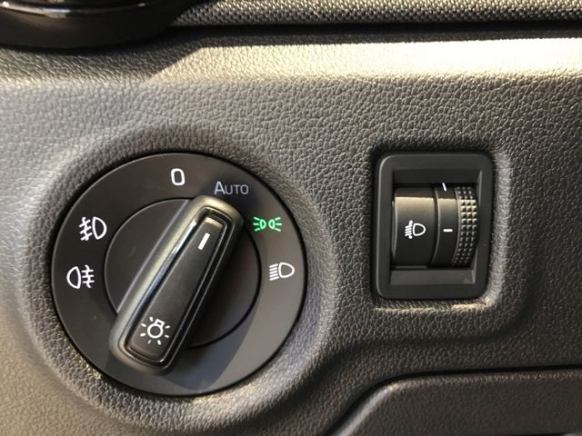 Fabia Style 1.0 TSI 6-Gang*NAVI*16Zoll*SHZ*