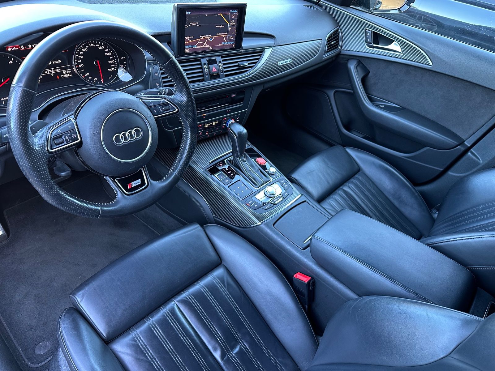 Fahrzeugabbildung Audi A6 Avant 3.0 TDI Quattro Competition NAV+XEN+AHK