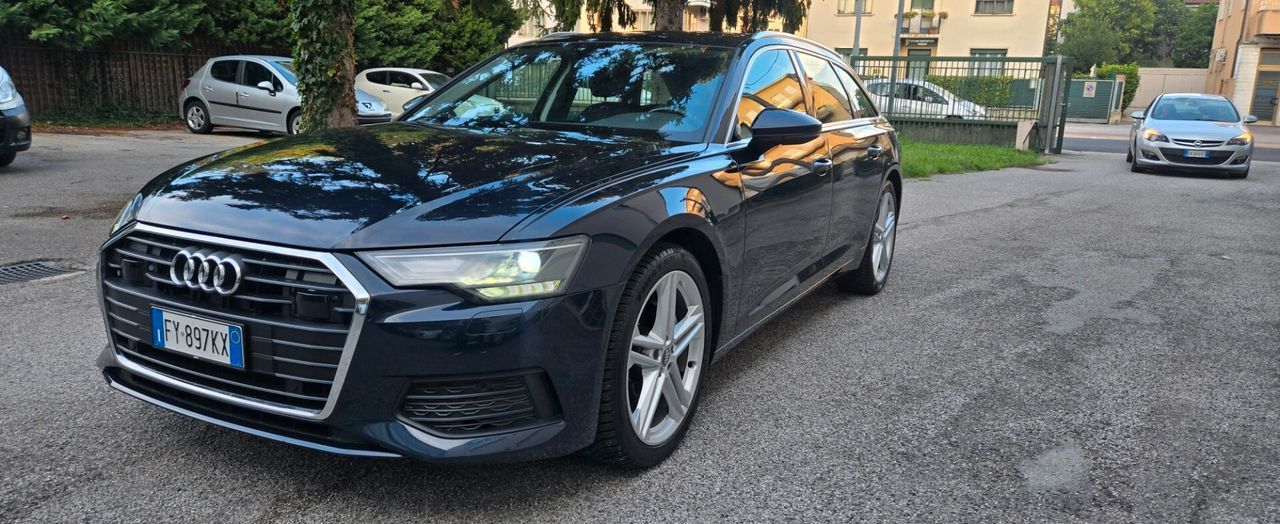 Audi A6 - 1