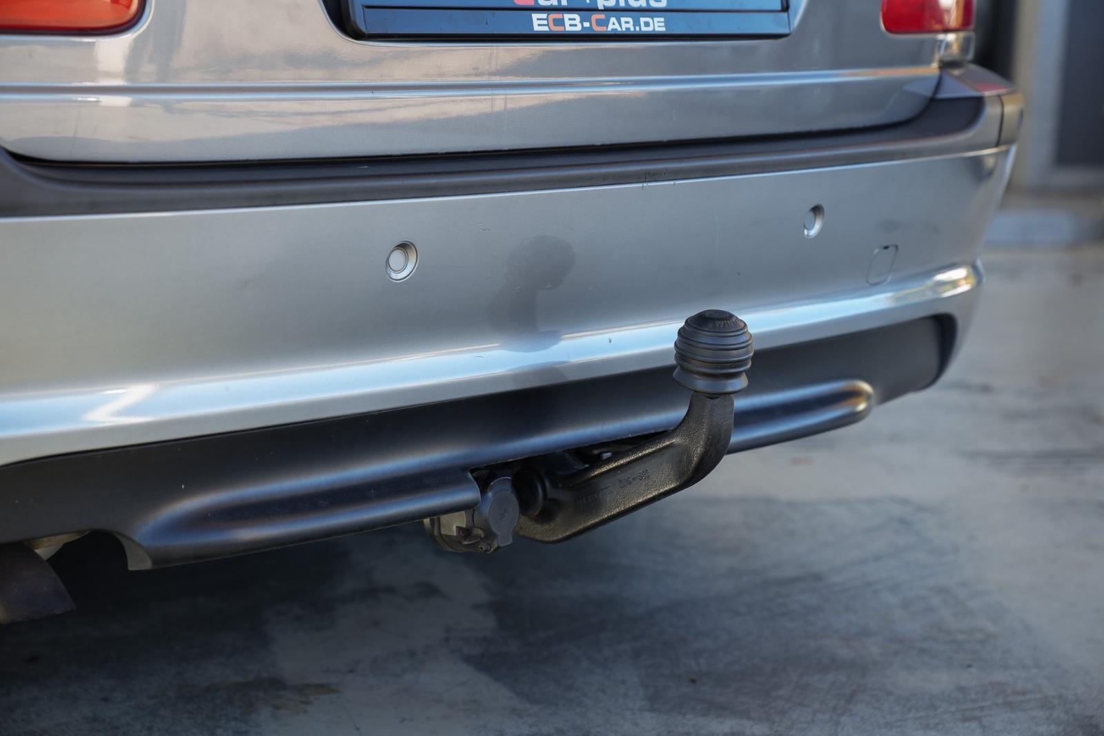 BMW 330 2004 — photo 22