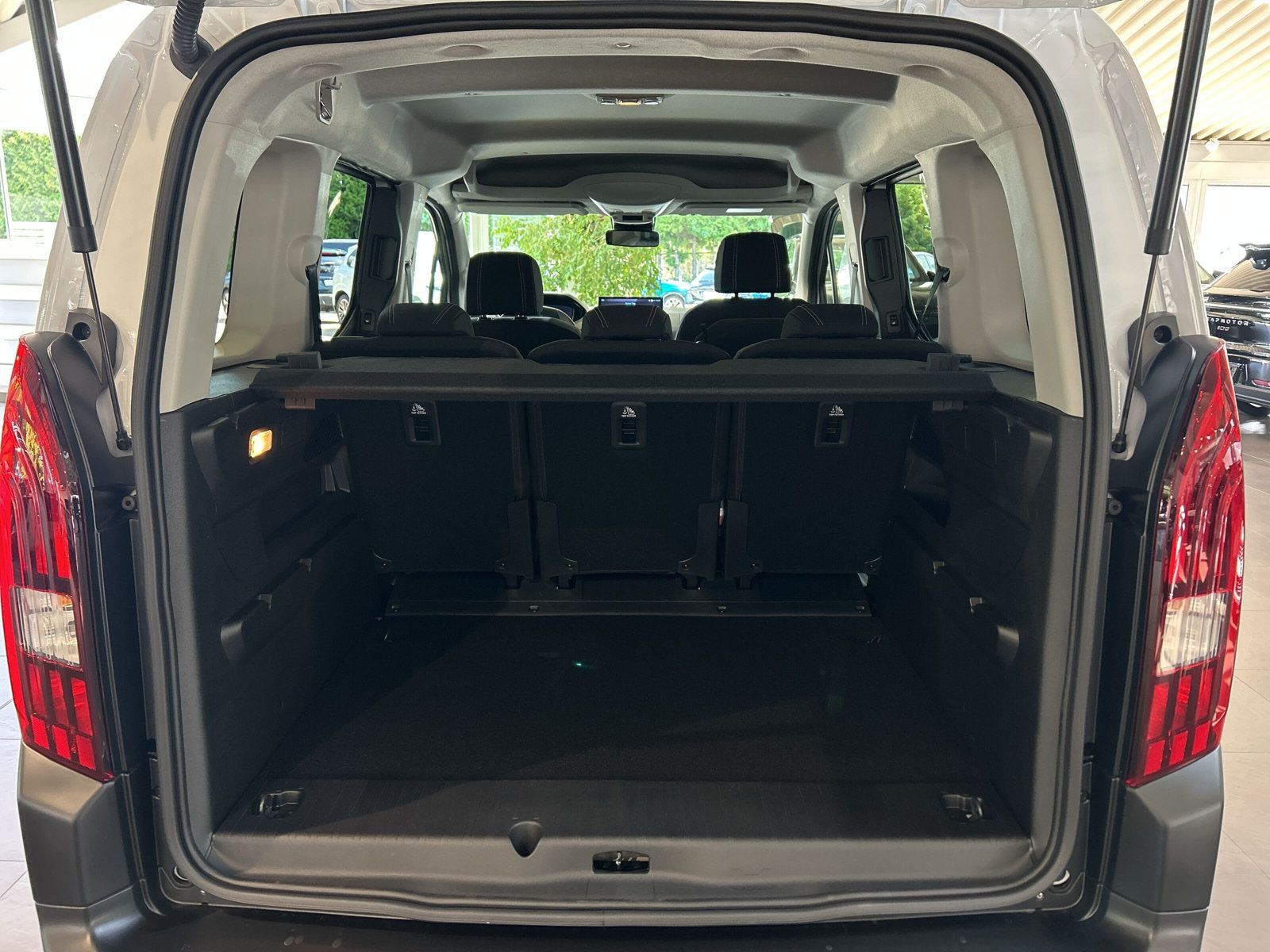 Peugeot Rifter - Bild 7