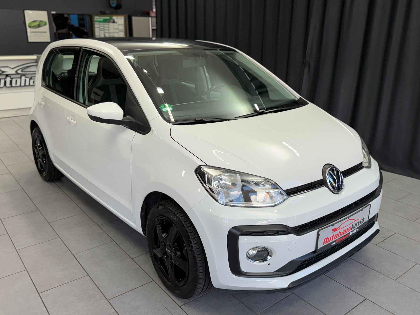 Fahrzeugabbildung Volkswagen up! high up! |KLIMA|PDC
