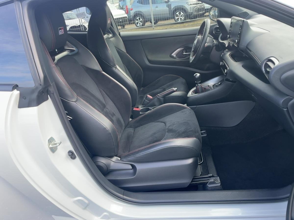 Toyota GR Yaris GR 1.6 Turbo +HAUBENENTL-+PRIOR-BODYK.+
