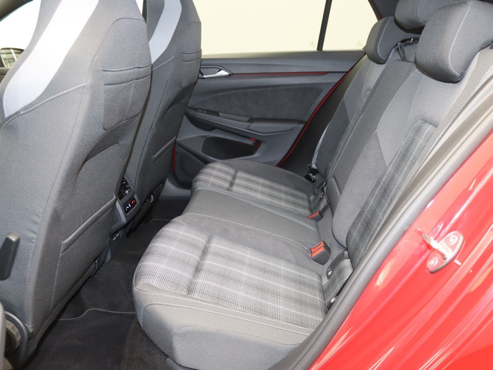 Volkswagen Golf - Bild 14