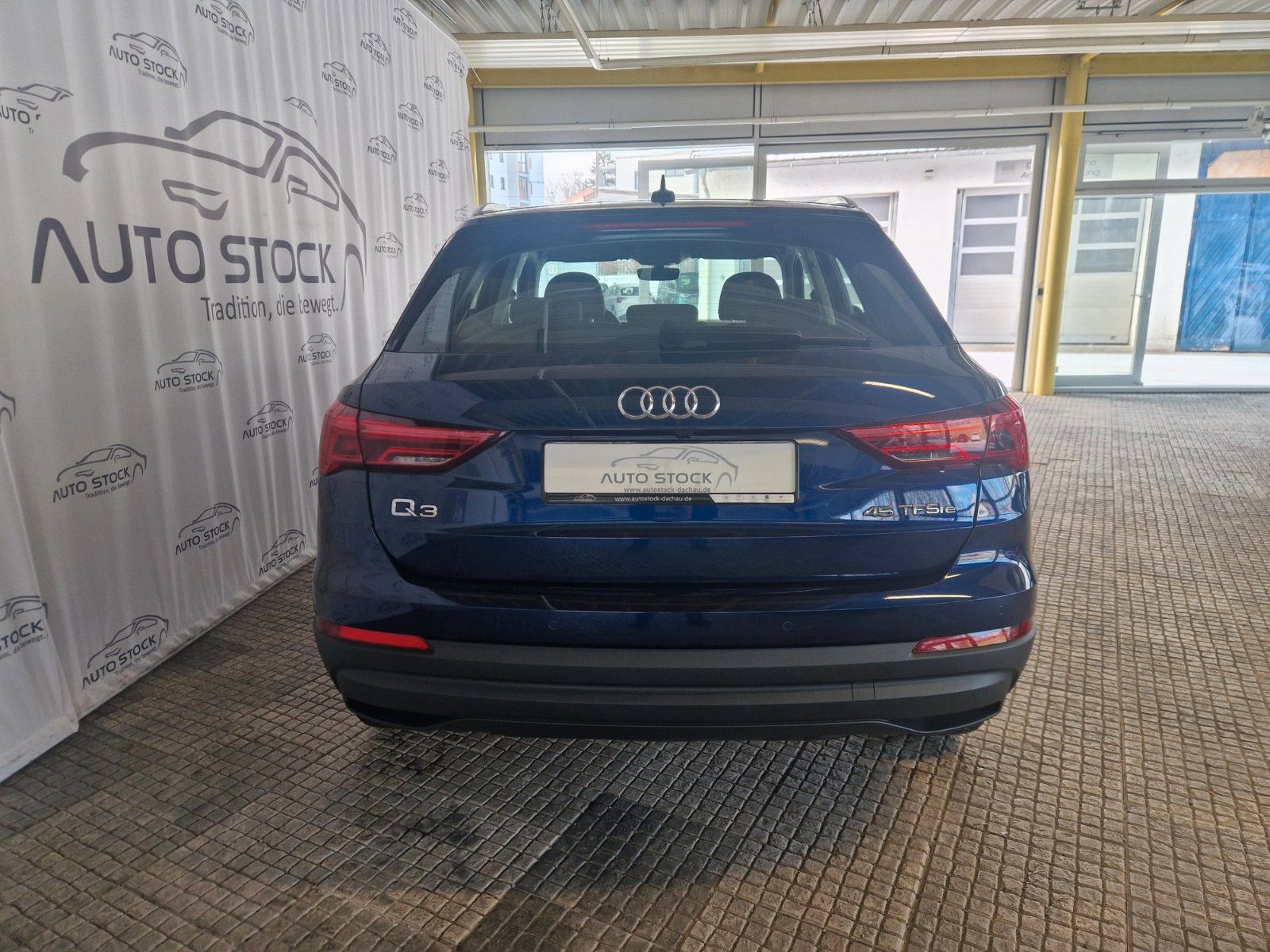 Audi Q3 45 TFSI e-hybrid S tronic PDC LED ACC SH AHK foto 6