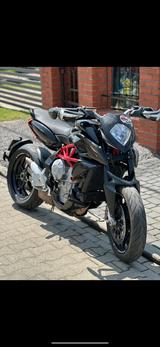 MV Agusta Rivale 800 - MV AGUSTA RIVALE 800